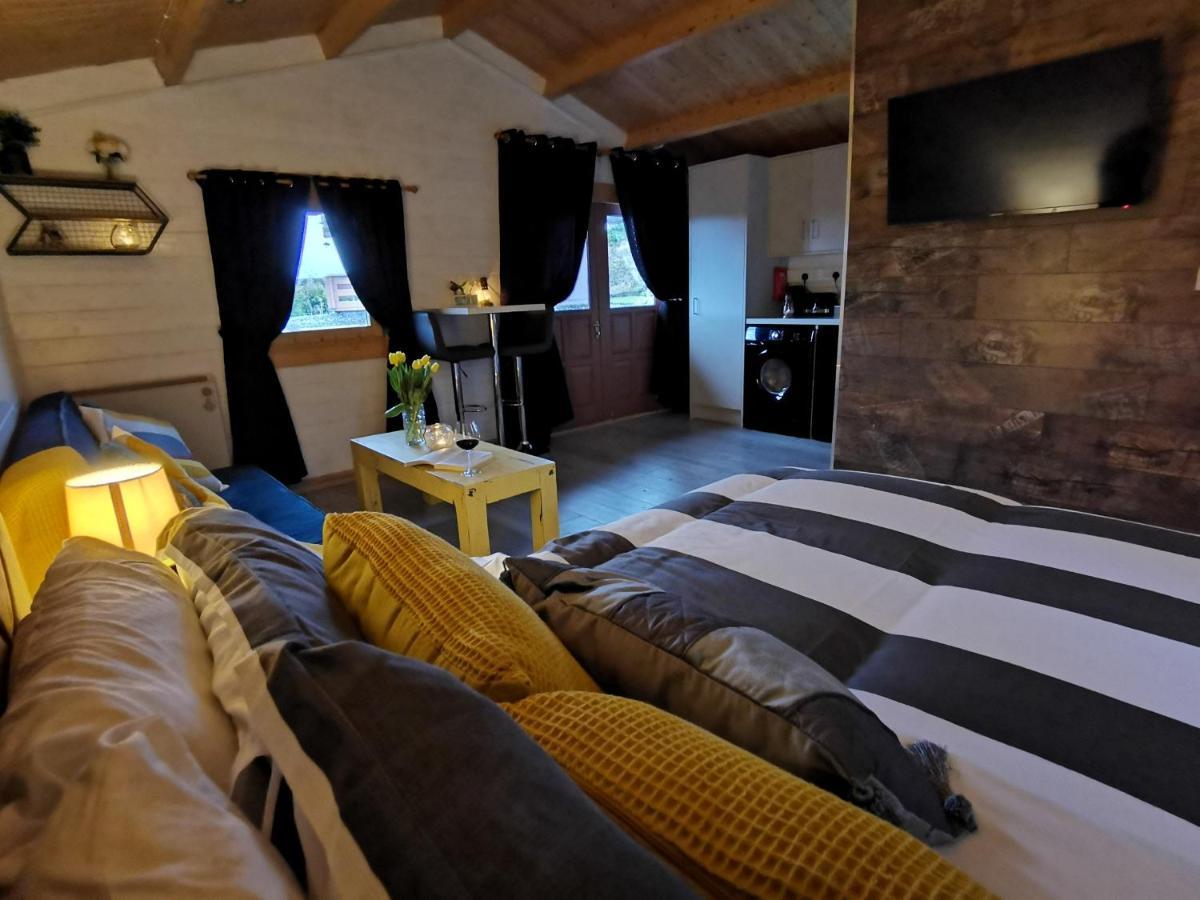 Westport Country Chalets Ngoại thất bức ảnh