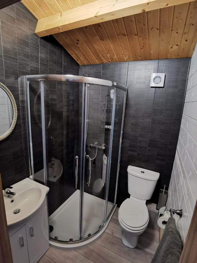 Westport Country Chalets Ngoại thất bức ảnh