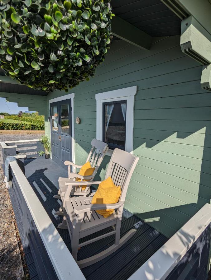 Westport Country Chalets Ngoại thất bức ảnh