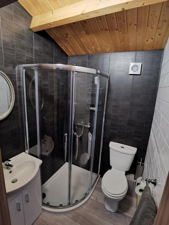 Westport Country Chalets Ngoại thất bức ảnh